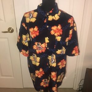 Casual Hawaiian button down shirt